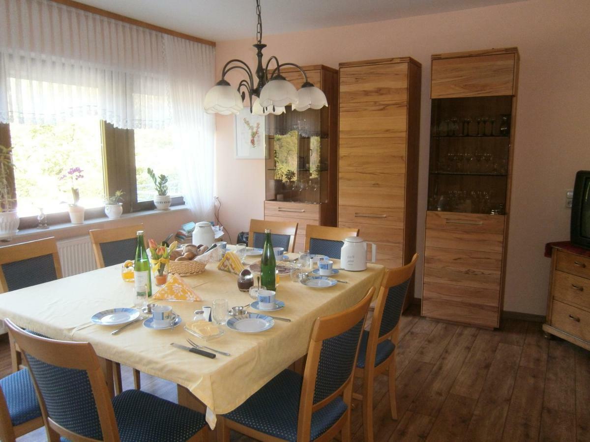 Willa Weingut Sauer-Kettermann Enkirch Zewnętrze zdjęcie